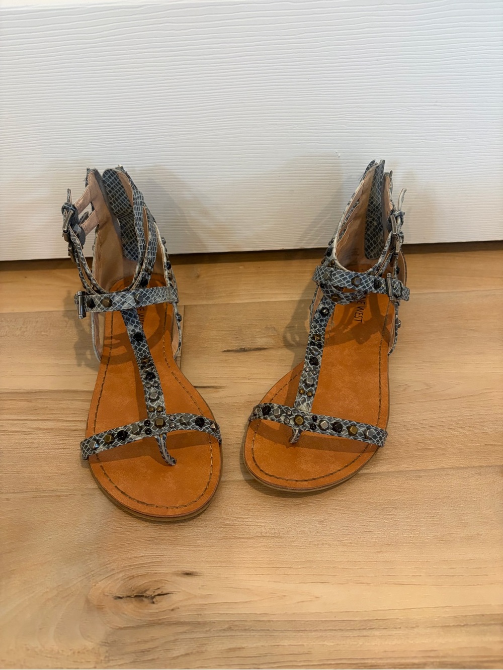 Nine West Snake-Print T-Strap Women's Sandals in Gray